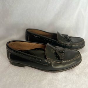 Men’s leather Minnetonka moccasins